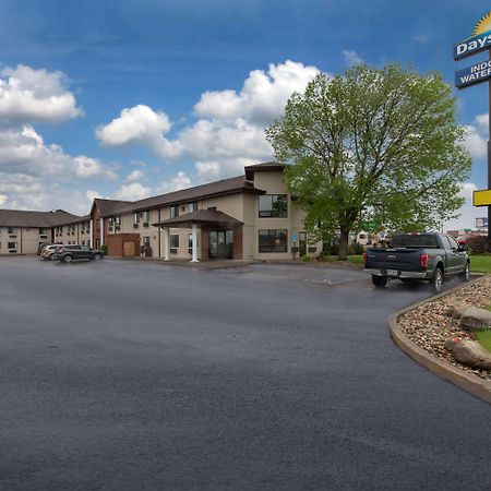 Days Inn By Wyndham Mitchell Sd Экстерьер фото